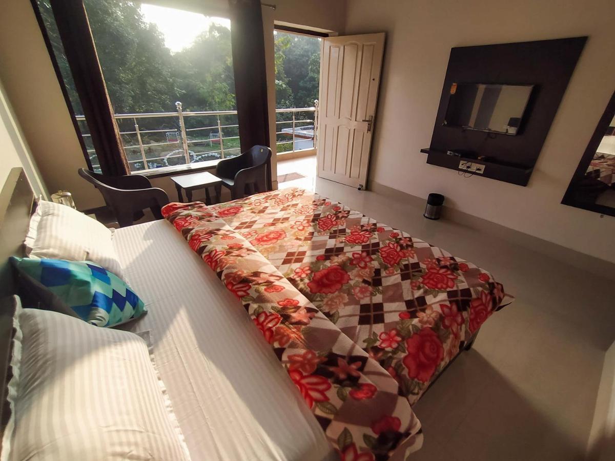 Anugraha Homestay Рамнагар Экстерьер фото